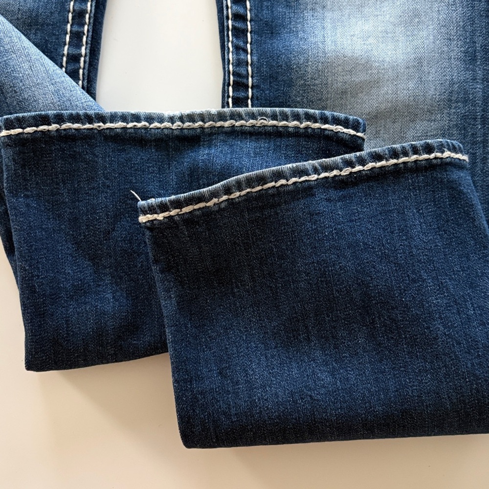 Jeans - Picture 9 of 12